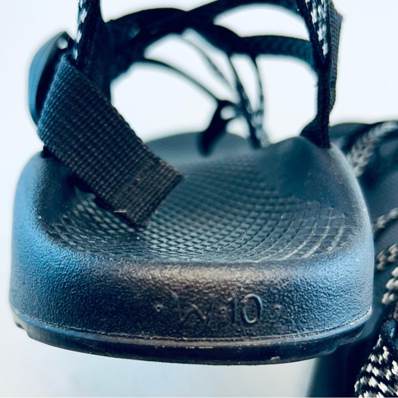 Chaco Women's Boost Black ZX/2 Dual Strap Hiking Classic Sandals, size 10 - Picture 6 of 10